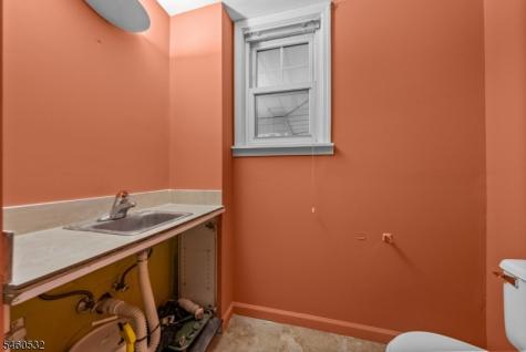 47 Park Avenue West Orange NJ 07052