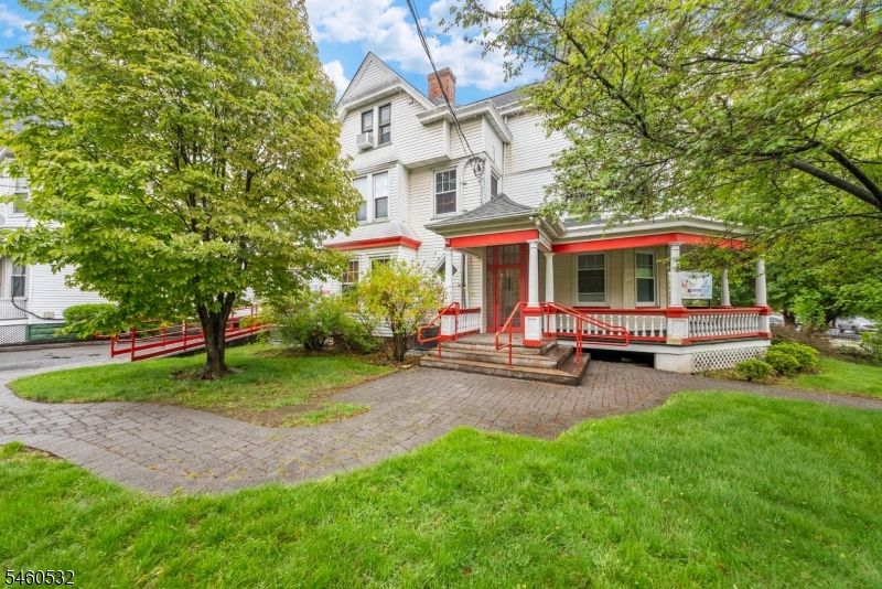 47 Park Avenue West Orange NJ 07052
