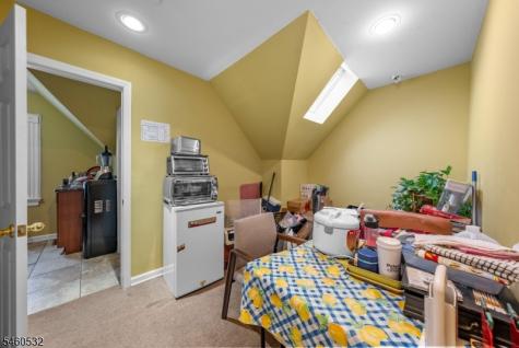 47 Park Avenue West Orange NJ 07052