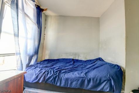 122 16TH Avenue Paterson NJ 07501