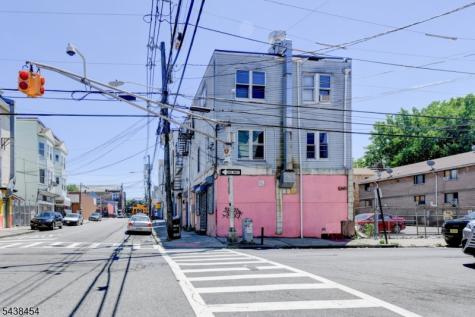 122 16TH Avenue Paterson NJ 07501