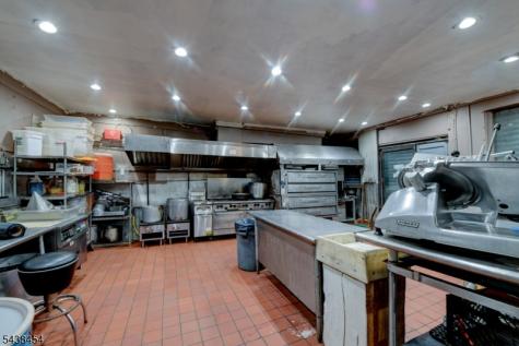 122 16TH Avenue Paterson NJ 07501