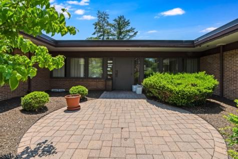8 Shunpike Road Madison NJ 07940
