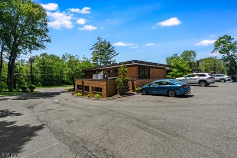 8 Shunpike Road Madison NJ 07940