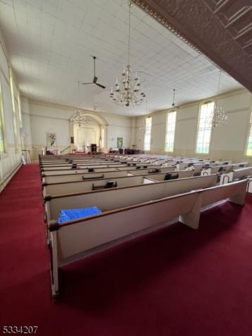 228 County Road 517 Tewksbury NJ 07830