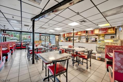 864 Us Highway 22 North Plainfield NJ 07060