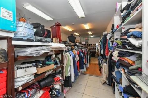 119 Ampere Parkway East Orange NJ 07017