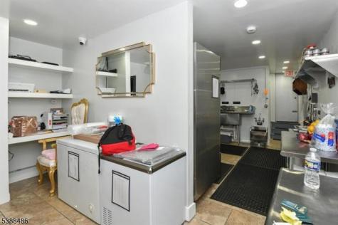 119 Ampere Parkway East Orange NJ 07017