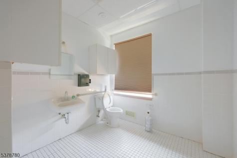 110 S Grove Street East Orange NJ 07018