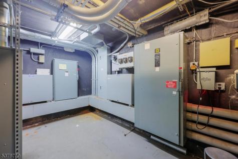 110 S Grove Street East Orange NJ 07018