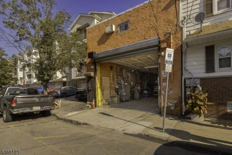 150 E Kinney Street Newark NJ 07105