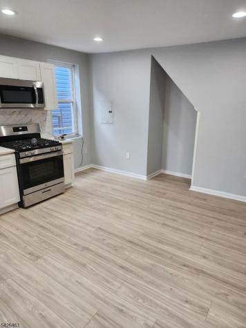62 3RD Street Elizabeth NJ 07206