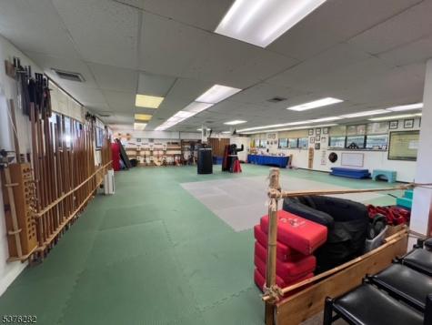 1375 State Route 23 Butler NJ 07405