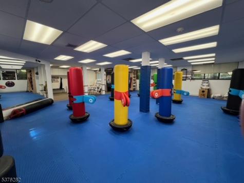 1375 State Route 23 Butler NJ 07405