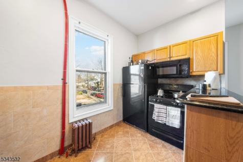 64 Washington Avenue North Plainfield NJ 07060