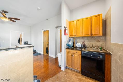 64 Washington Avenue North Plainfield NJ 07060