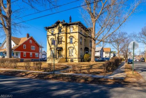 64 Washington Avenue North Plainfield NJ 07060