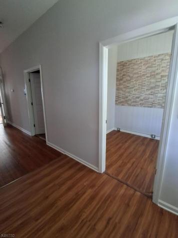 89 Main Street Lebanon NJ 08833