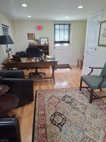 89 Main Street Lebanon NJ 08833