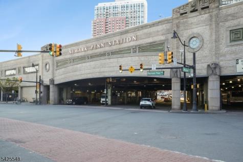 61 Nj Railroad Avenue Newark NJ 07105