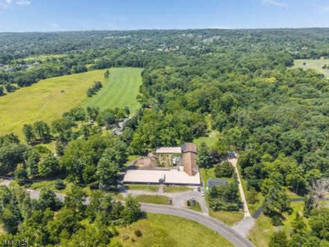 68 Johanna Farms Road Raritan NJ 08551