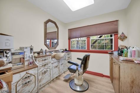 857 Pompton Avenue Cedar Grove NJ 07009