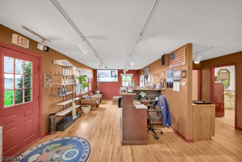 857 Pompton Avenue Cedar Grove NJ 07009