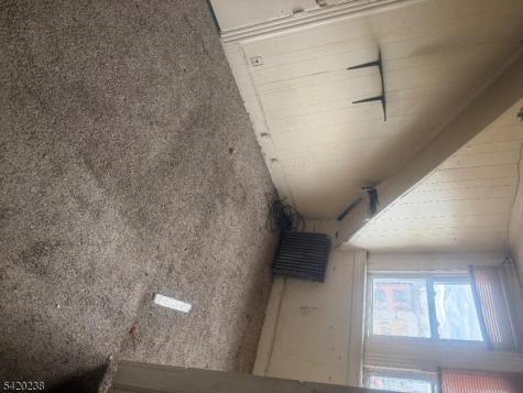 474 15TH Avenue Newark NJ 07103