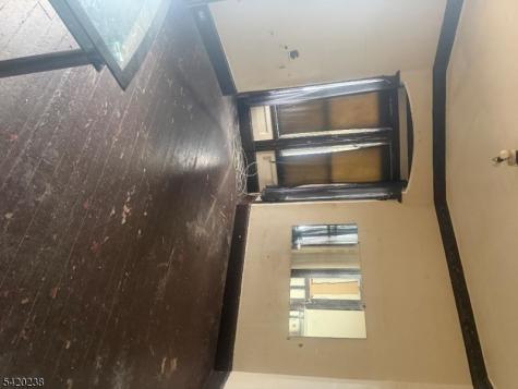 474 15TH Avenue Newark NJ 07103