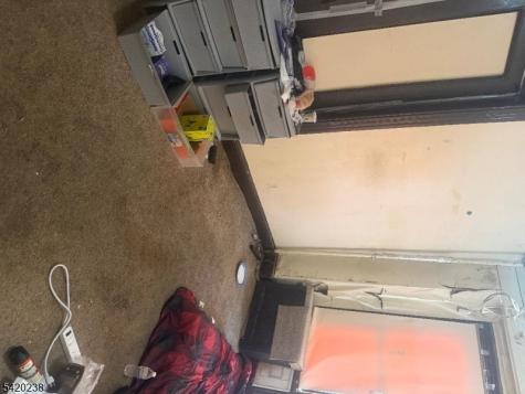 474 15TH Avenue Newark NJ 07103