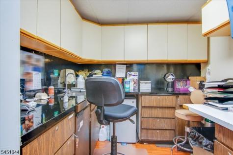 383 Northfield Avenue West Orange NJ 07052