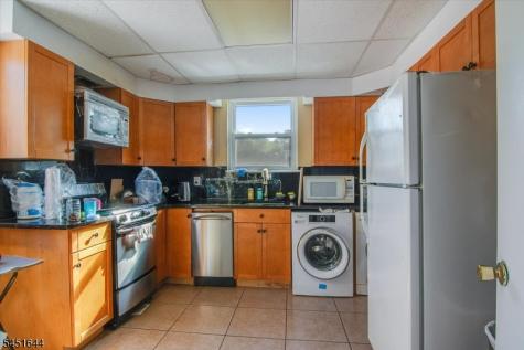 383 Northfield Avenue West Orange NJ 07052