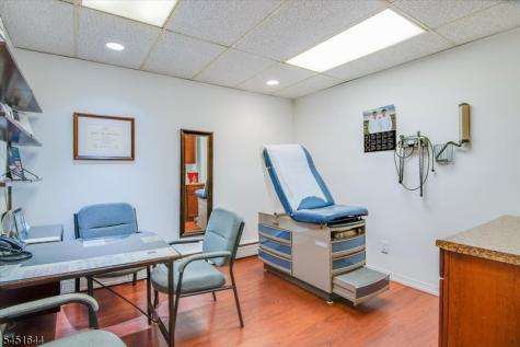 383 Northfield Avenue West Orange NJ 07052