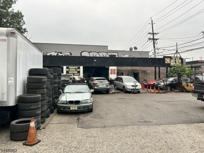 18 Stockton Street Newark NJ 07105