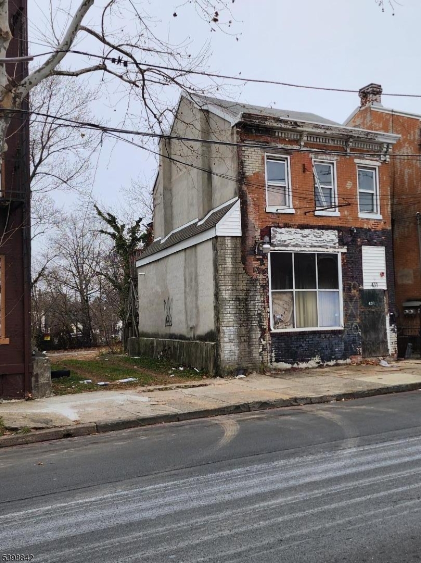 431 Martin Luther King Jr Bl Trenton NJ 08618