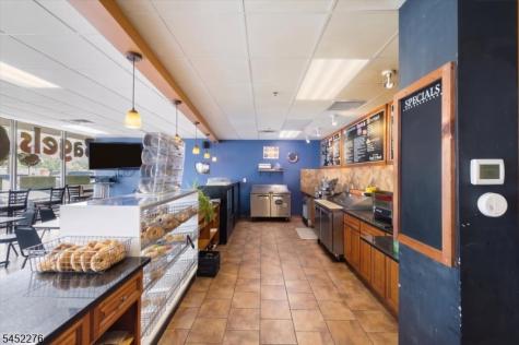 176 Us Highway 46 Rockaway NJ 07866