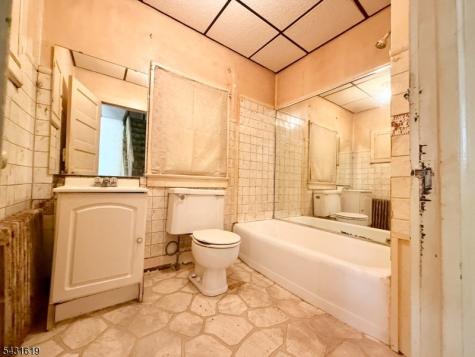 172 Sparta Avenue Newton NJ 07860