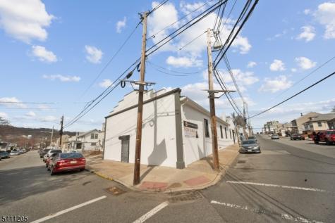 246 Paterson Avenue Paterson NJ 07502