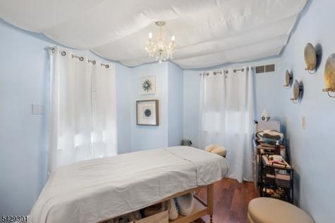 19 E Main Street Mendham NJ 07945