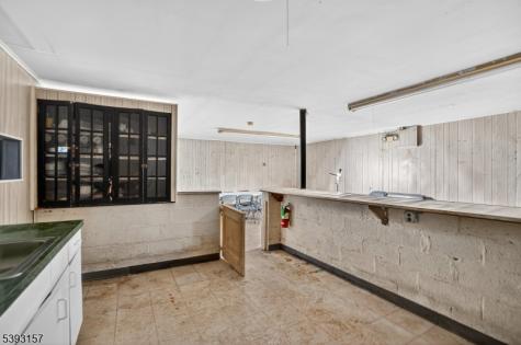 61 New Street Montclair NJ 07042