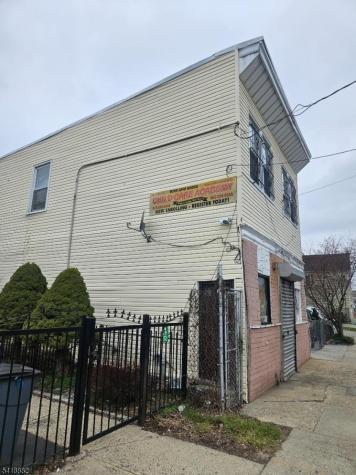 25 Jacob Street Newark NJ 07103