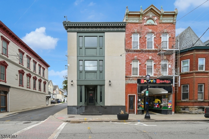 170 Spring Street Newton NJ 07860