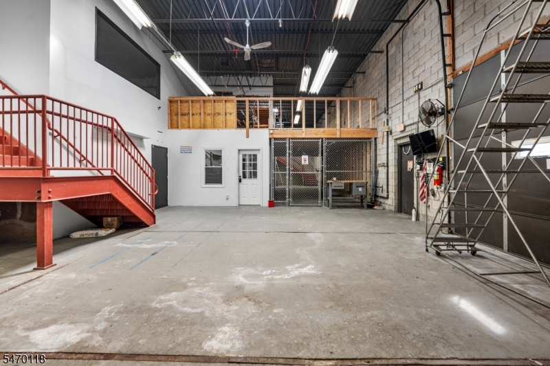 516 Bloy Street Hillside NJ 07205