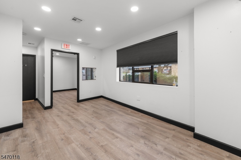 516 Bloy Street Hillside NJ 07205
