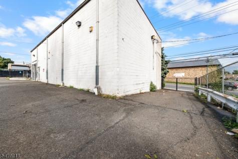 516 Bloy Street Hillside NJ 07205