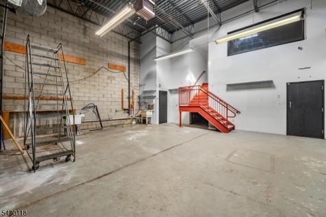 516 Bloy Street Hillside NJ 07205