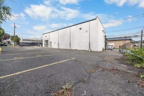 516 Bloy Street Hillside NJ 07205