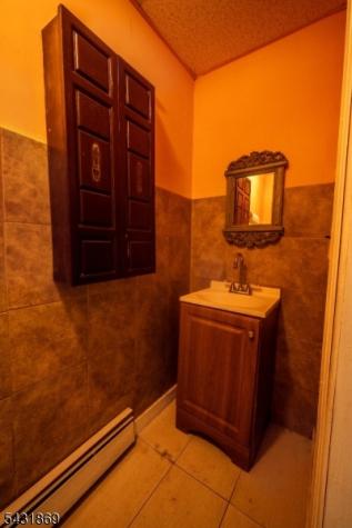 1643 Kennedy Blvd Unit 2 Jersey City NJ 07305