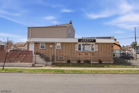 202 22ND Avenue Paterson NJ 07513