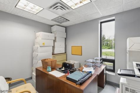 1299 Us Highway 22 Mountainside NJ 07092